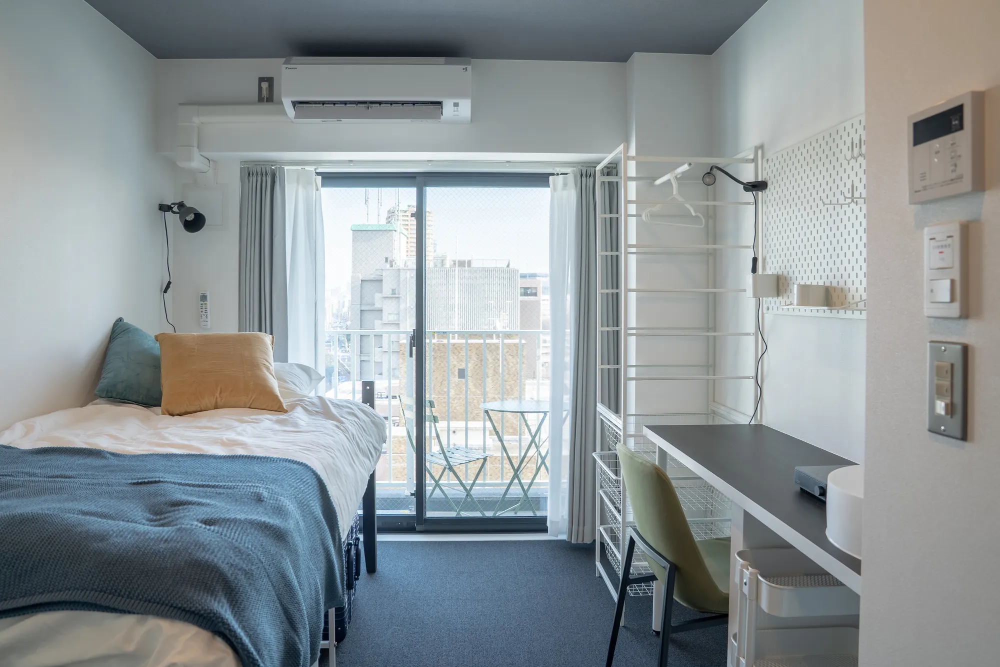 U Share residence — room interior