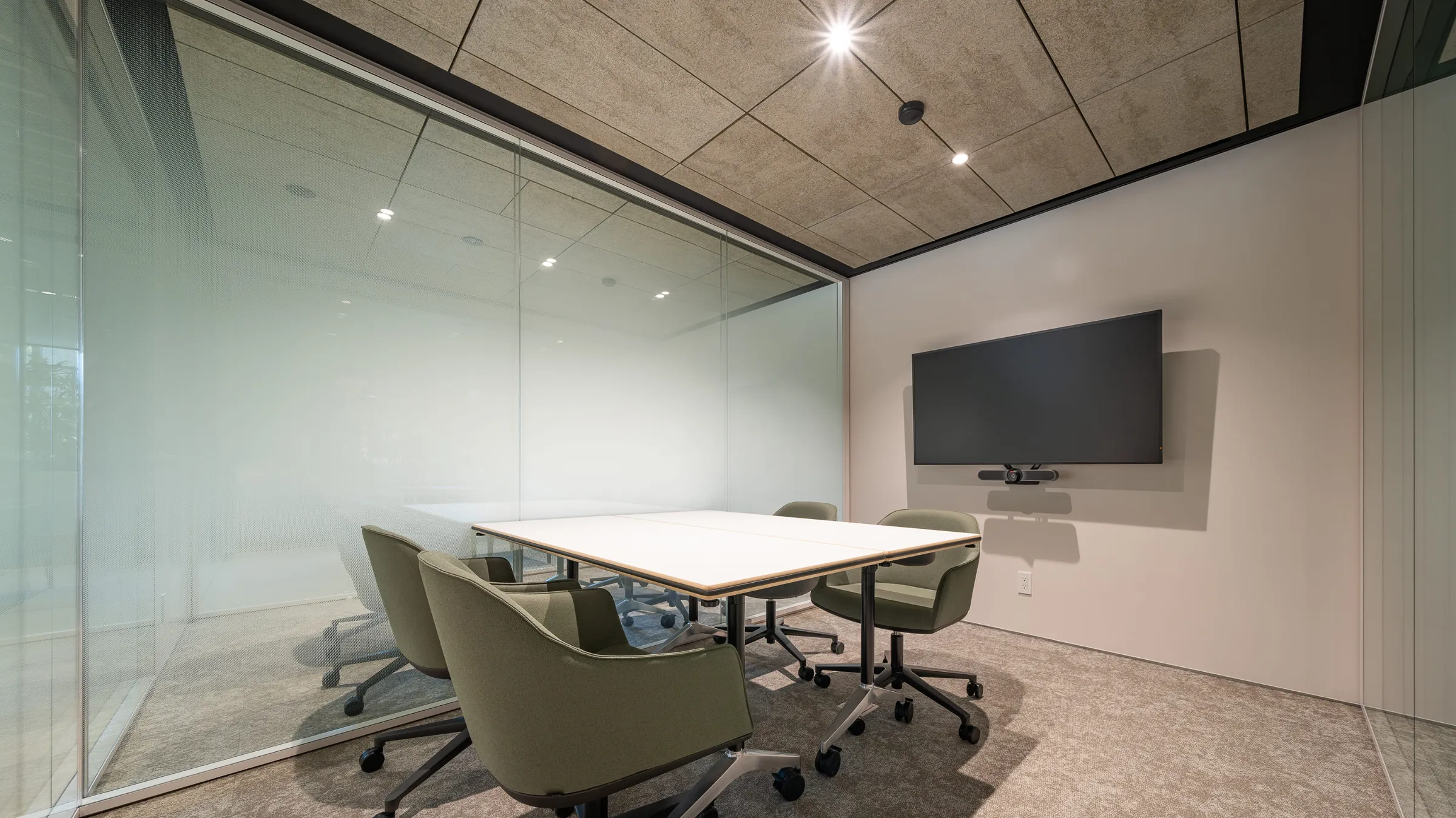 Doctors' Lounge — 4
