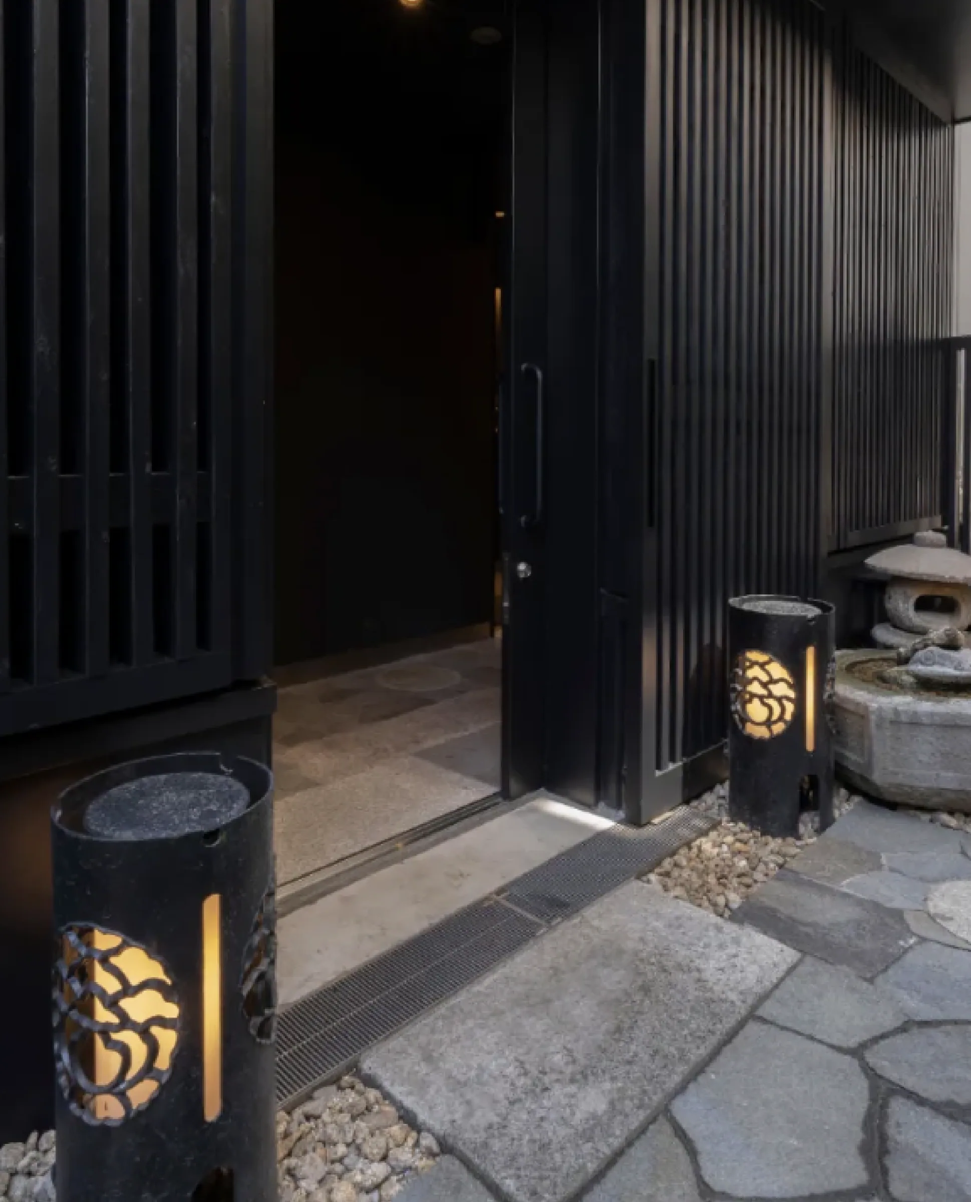 Roppongi FUKUZUSHI — 3.2
