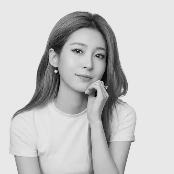 Weilin Zhou