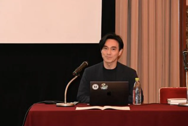 関東支部総会・記念講演に登壇する代表取締役社長 上田真路